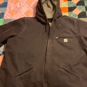 Carhartt Women’s Sherpa lined jacket.